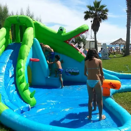 Hotel Beach 3* Tortoreto