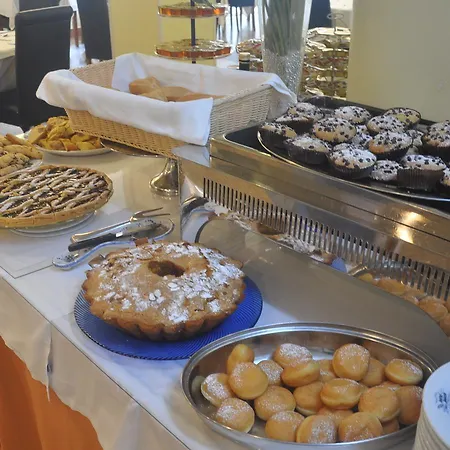 Hotel Beach 3* Tortoreto