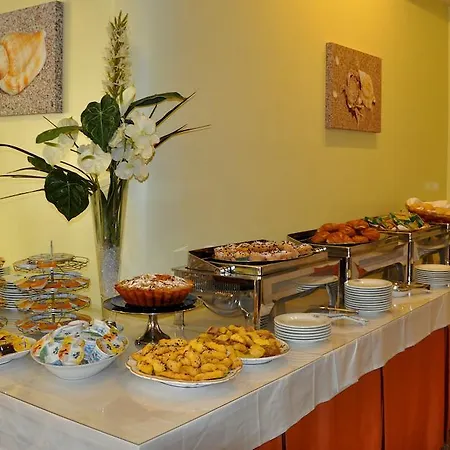 Hotel Beach 3* Tortoreto