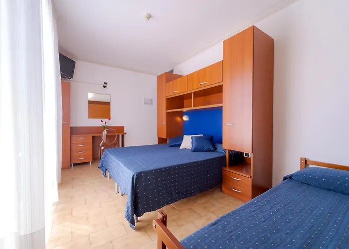 Hotel Beach 3* Tortoreto