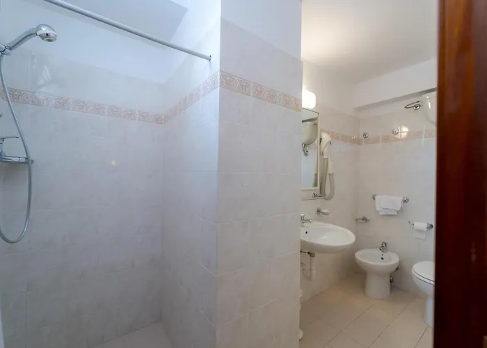 Hotel Beach 3* Tortoreto